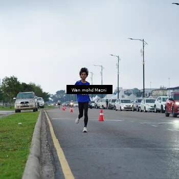 Runner Photo 7652132