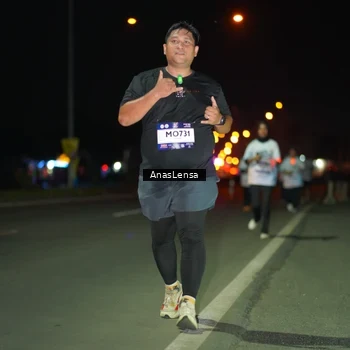 Runner Photo 7652148