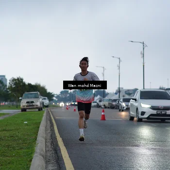 Runner Photo 7652158