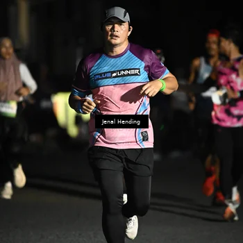 Runner Photo 7652159
