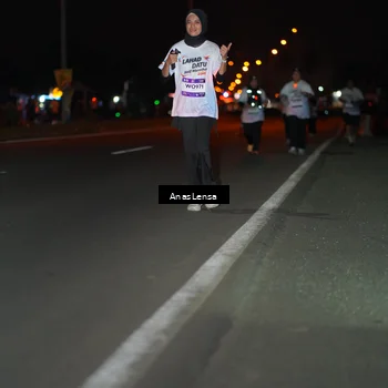 Runner Photo 7652172