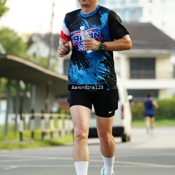 Runner Photo 7652175