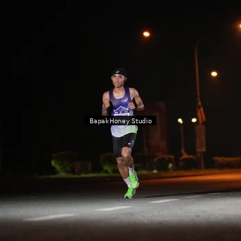 Runner Photo 7652178