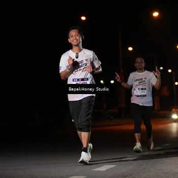Runner Photo 7652189
