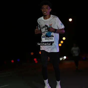 Runner Photo 7652209