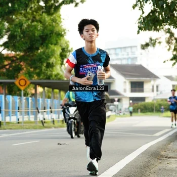 Runner Photo 7652214
