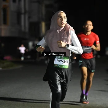 Runner Photo 7652234
