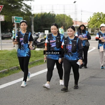 Runner Photo 7652257