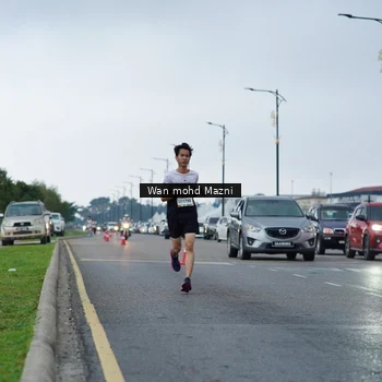 Runner Photo 7652261
