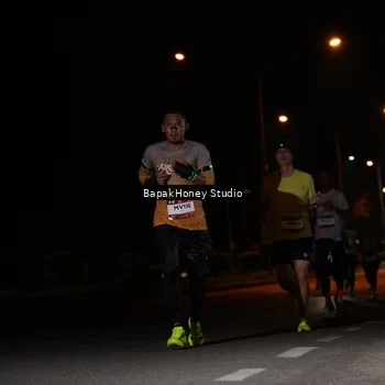 Runner Photo 7652271