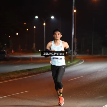 Runner Photo 7652273