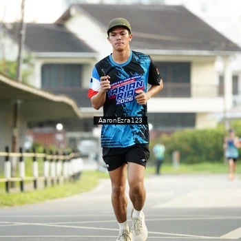 Runner Photo 7652295
