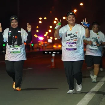 Runner Photo 7652302