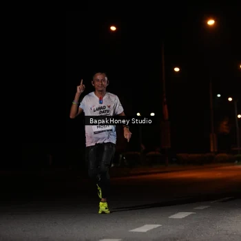Runner Photo 7652323