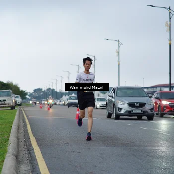 Runner Photo 7652338