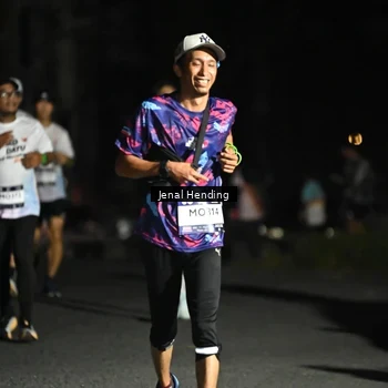 Runner Photo 7652339