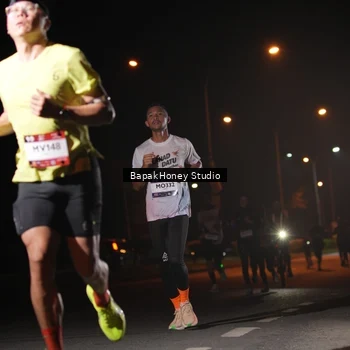 Runner Photo 7652359