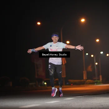 Runner Photo 7652361