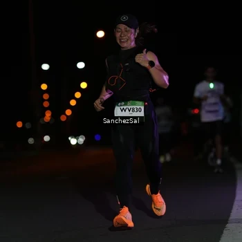 Runner Photo 7652373