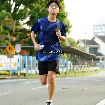 Runner Photo 7652376