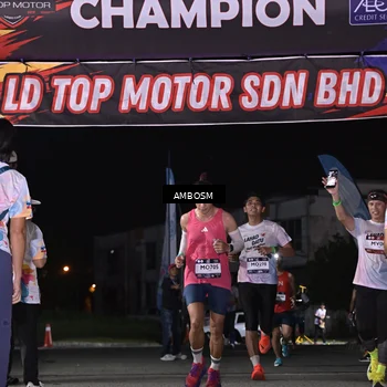 Runner Photo 7652383