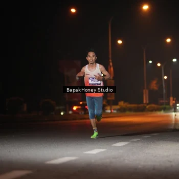 Runner Photo 7652386