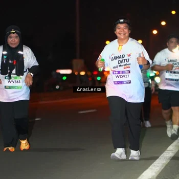 Runner Photo 7652390