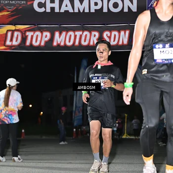 Runner Photo 7652398