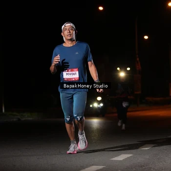 Runner Photo 7652400
