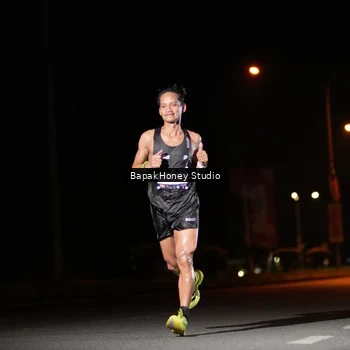 Runner Photo 7652408