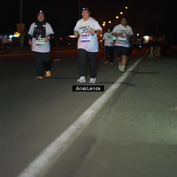 Runner Photo 7652411