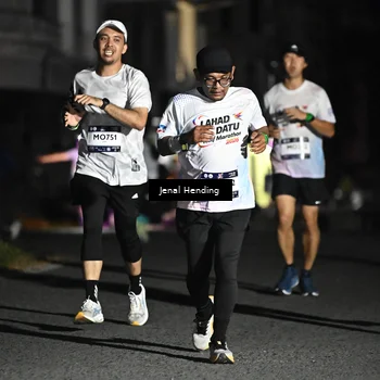 Runner Photo 7652426
