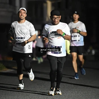 Runner Photo 7652449