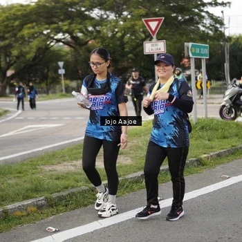 Runner Photo 7652464