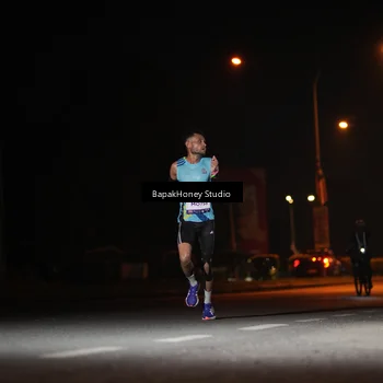 Runner Photo 7652476