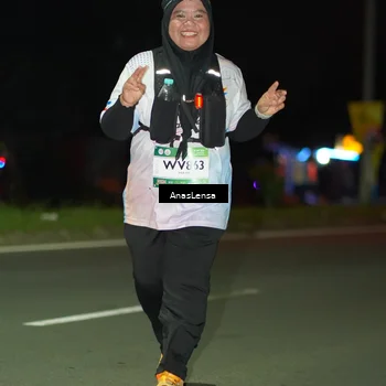 Runner Photo 7652490