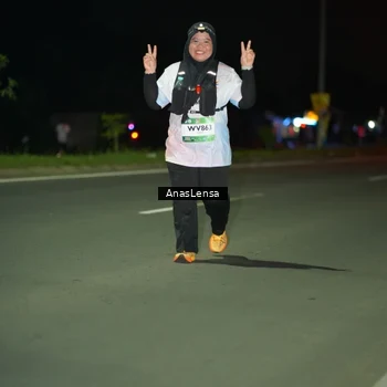 Runner Photo 7652495