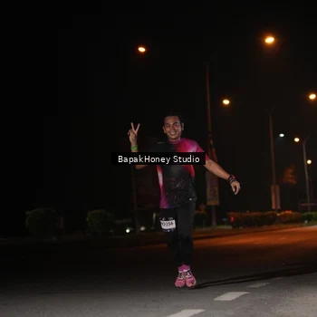 Runner Photo 7652498