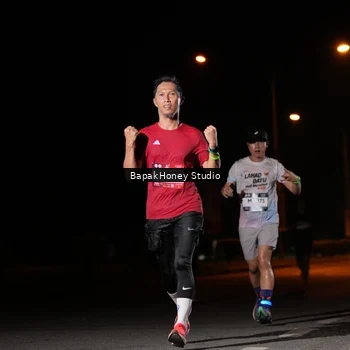 Runner Photo 7652501