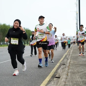 Runner Photo 7652532