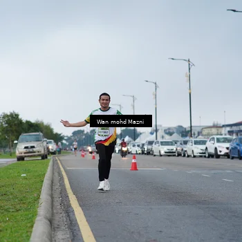 Runner Photo 7652540