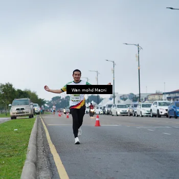Runner Photo 7652542
