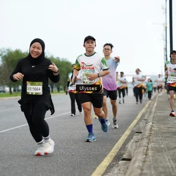 Runner Photo 7652548