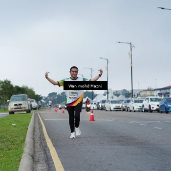 Runner Photo 7652550