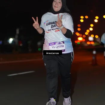 Runner Photo 7652551