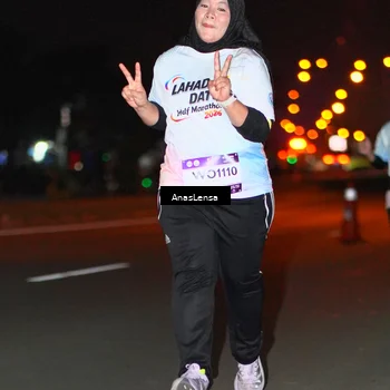 Runner Photo 7652556