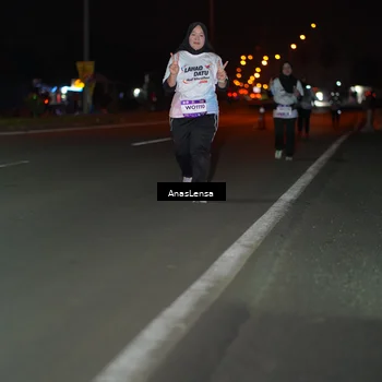 Runner Photo 7652558