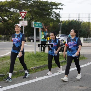 Runner Photo 7652560