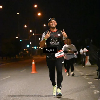Runner Photo 7652569