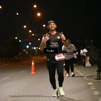 Runner Photo 7652571
